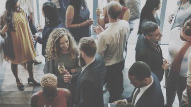 How to network crowd at a networking event
