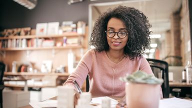 Women-researching-retirement-accounts